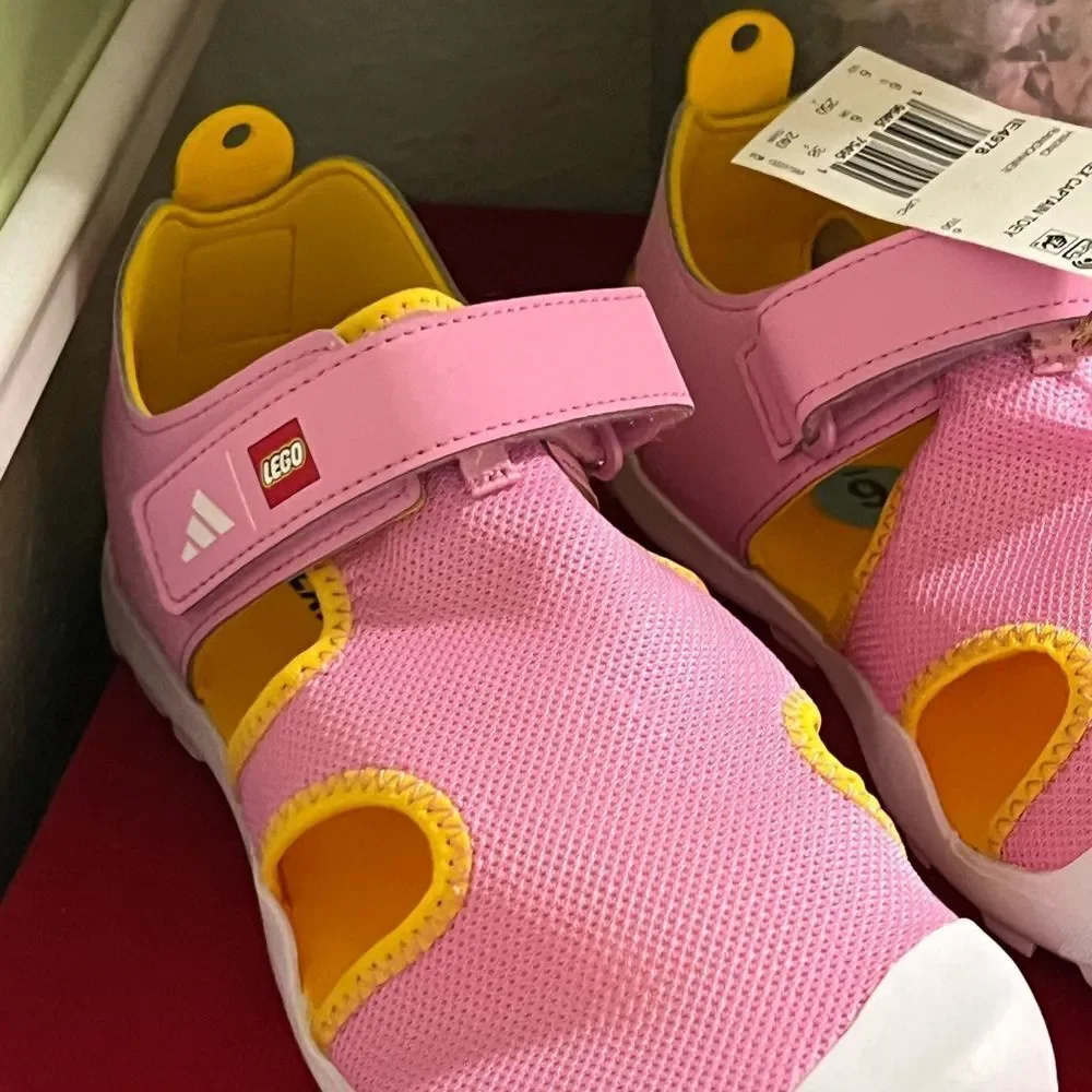 NWT Adidas Terrex Lego Captain Toey Kids’ Pink Sandals, Youth  6 (Women’s sz 8)